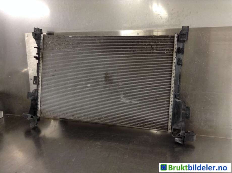 Radiator (manuell gir) til Renault Trafic, 2014-->>  (RENAULT|21410966R)