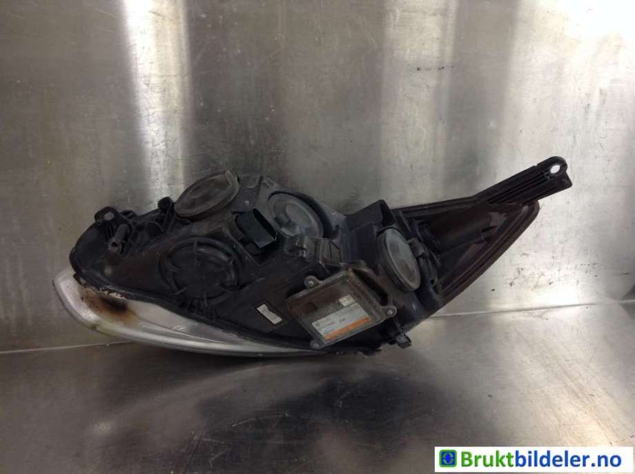 Frontlykt høyre xenon til Ford Focus 2011-2014 (Type III, Fase 1)  (FORD|BM51-13005-JB|2004298|)