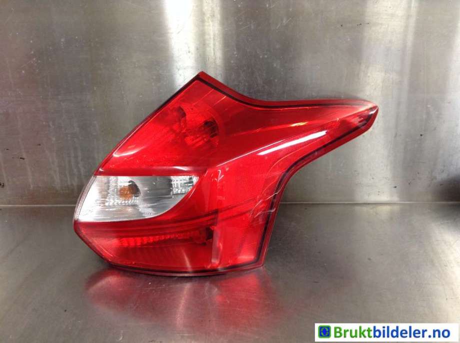 Baklykt høyre til Ford Focus, 2011-2014 (Type III, Fase 1)  (FORD|BM51-13404-BL)
