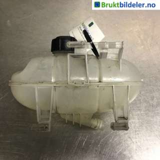 Ekspansjonstank til Renault Trafic, 2014->>  (RENAULT|217101893R)