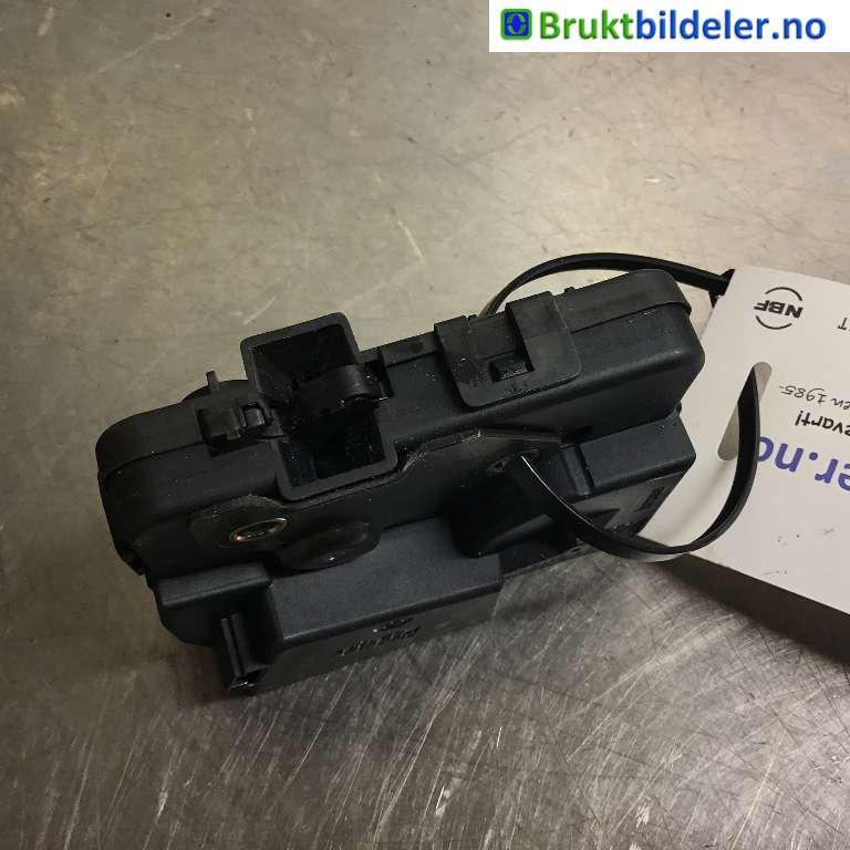 Baklukelås til BMW 5-Serie 2003-2010 (E60/E61) (E60/E61) (BMW|51 24 8 218 849|)