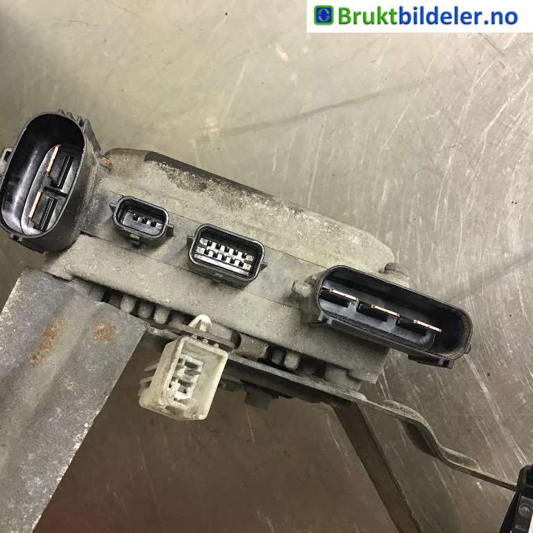 Styreenhet servo til Mazda 6 2008-2010 (Type II, Fase 1)  (MAZDA|GS1D-67880-D|Q1T40771M1|XJ61X-YE0-0)