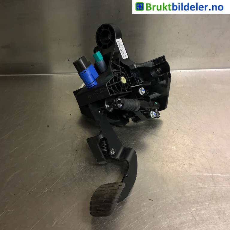 Pedal gass/brems/clutch til Renault Trafic 2014-->>  (RENAULT|465039413R|0925448|)