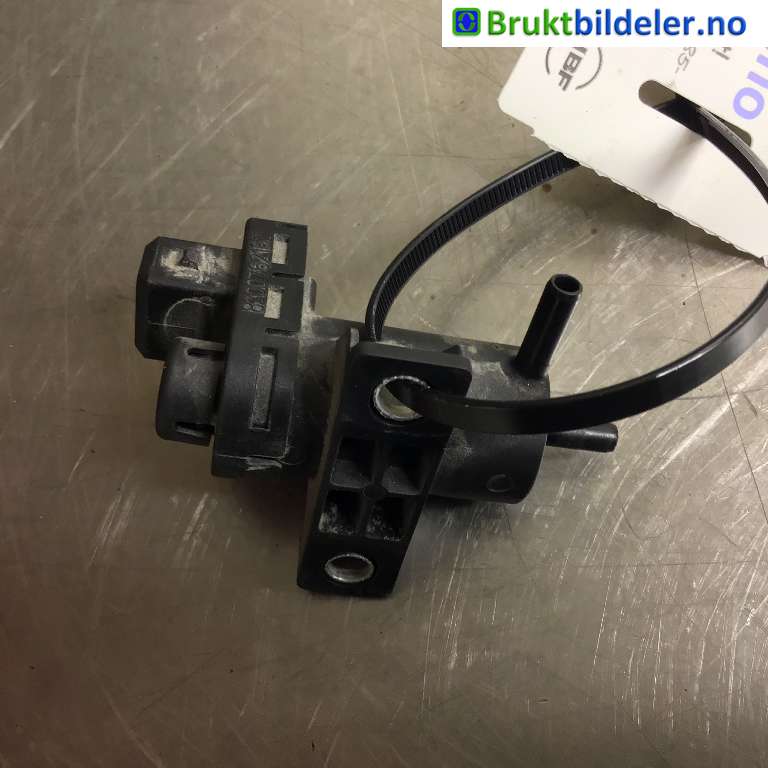 Eksos diverse til Renault Trafic 2014-->>  (RENAULT|8200762162|)