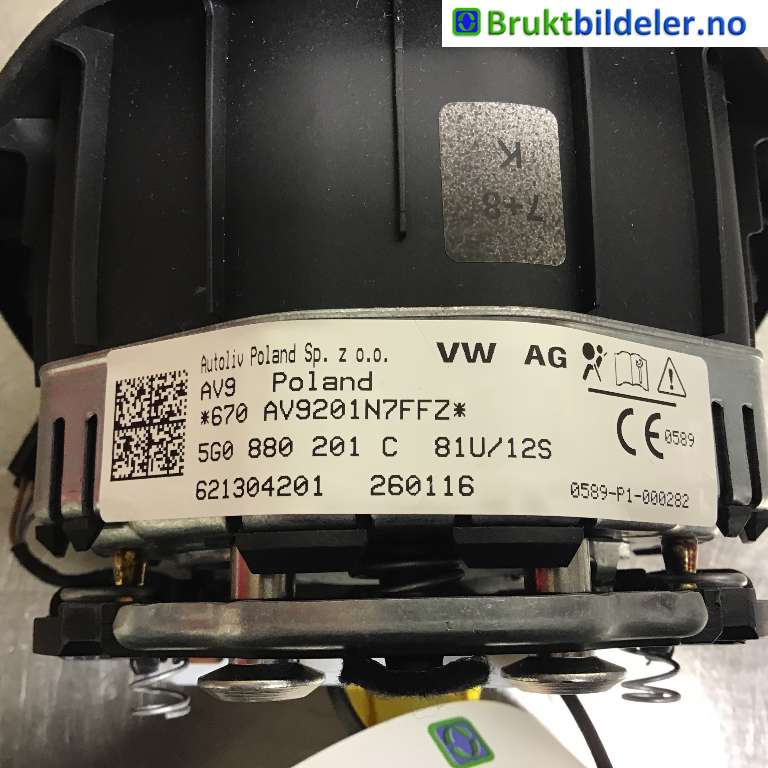 Airbag rattpute til VW Passat 2015-2019 (Fase 1) (B8) (B8) (VOLKSWAGEN|5G0 880 201 C|670 AV9201N7FFZ|)