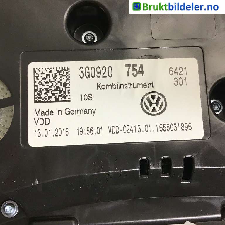Instrumentpanel til VW Passat 2015-2019 (Fase 1) (B8) (B8) (VOLKSWAGEN|3G0 920 754|A2C95151100|)