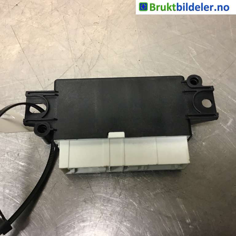 Styreenhet parkering til VW Passat 2015-2019 (Fase 1) (B8) (B8) (VOLKSWAGEN|5Q0 919 294 L|000021916|)