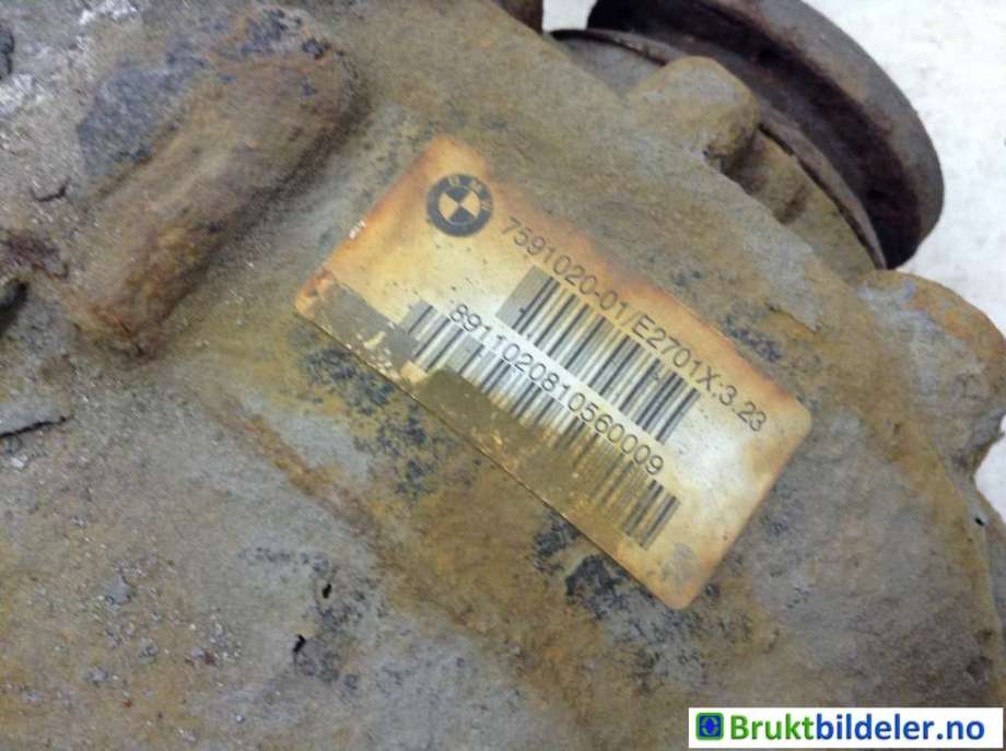 Kardang klokke bak til BMW 3-Serie 2005-2011 (E90/E91/E92/E93) (E90/E91/E92/E93) (BMW|7591020-01|E2701X|)