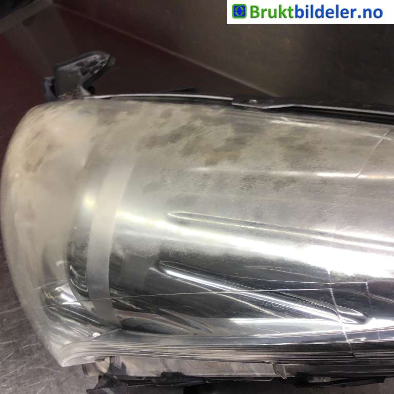 Frontlykt venstre halogen til Peugeot 5008 2010-2017 (Type I)  (PEUGEOT|96 825 191 80|89903106|)