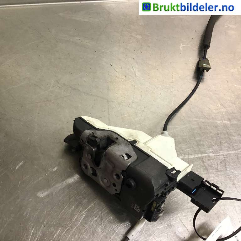 Låsekasse venstre foran til Peugeot 5008 2010-2017 (Type I)  (PEUGEOT|9137 R2|A02323|)