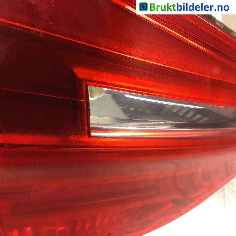 Baklykt venstre indre til BMW 3-Serie 2005-2011 (E90/E91/E92/E93) (E90/E91/E92/E93) (BMW|7 289 427|)