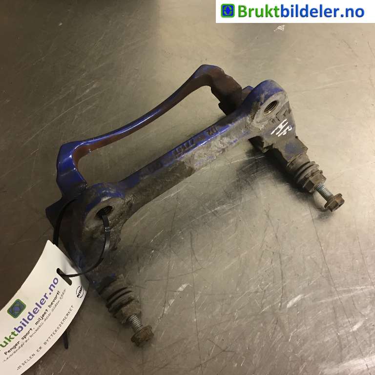 Bremsecaliper brakett til VW Passat, 2015-2019 (Fase 1) (B8) (B8) (VOLKSWAGEN|5G0 615 126 B)
