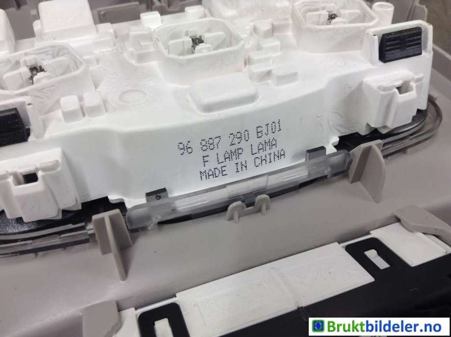 Tak konsoll til Toyota Proace 2016-->> (Type II)  (TOYOTA|96887290BJ-01||98279100BJ)