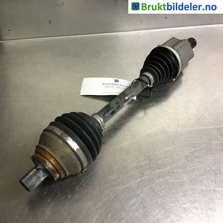 Drivaksel venstre foran, elbil til VW Passat, 2015-2019 (Fase 1) (B8) (B8) (VOLKSWAGEN|3Q0 407 271 AJ)