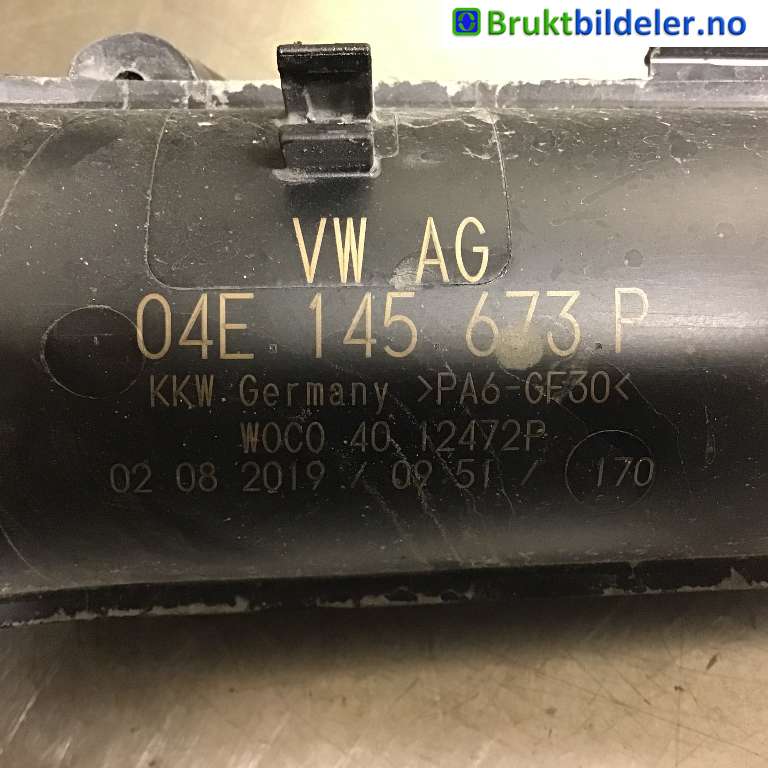 Diverse deler til VW Passat 2015-2019 (Fase 1) (B8) (B8) (VOLKSWAGEN|04E 145 673 P|W0C0 40 12472P|)
