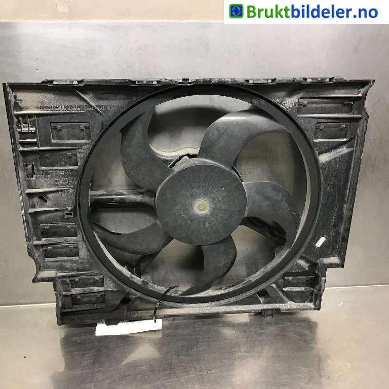 Kjølevifte til BMW 5-Serie 2003-2010 (E60/E61) (E60/E61) (BMW|67 32 6 950 213-01|672.60101.05|)