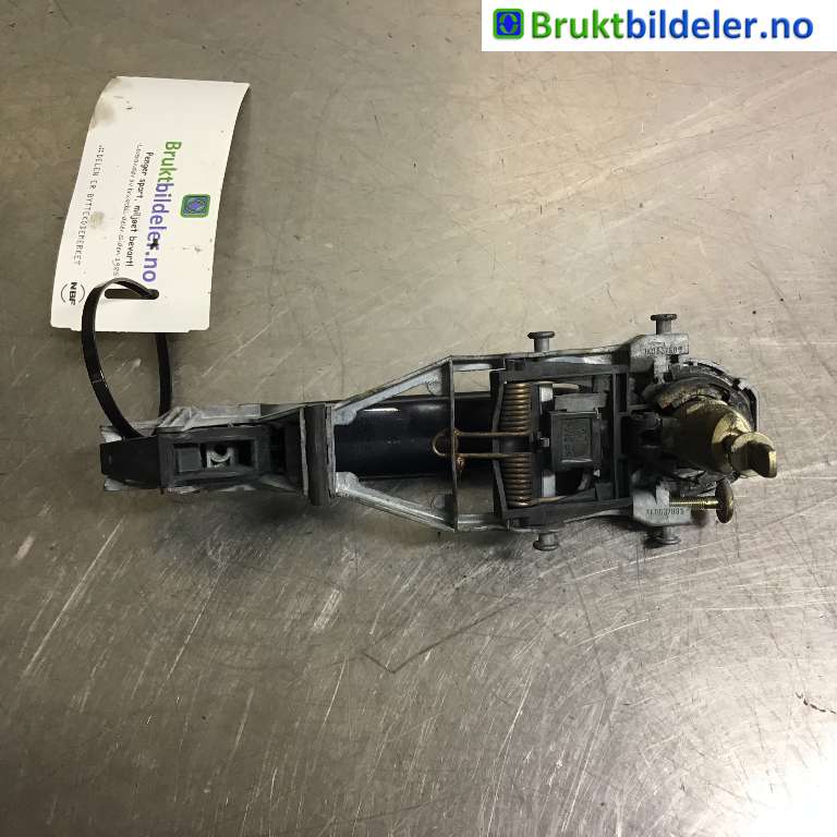 Dørhåndtak utv venstre til VW Golf V, Combi 2003-2008  (VOLKSWAGEN|1K0 837 885|)