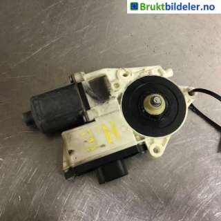 Ruteheis høyre foran til BMW X3,  (E83) (BMW|6925 964-1|0 130 822 222)