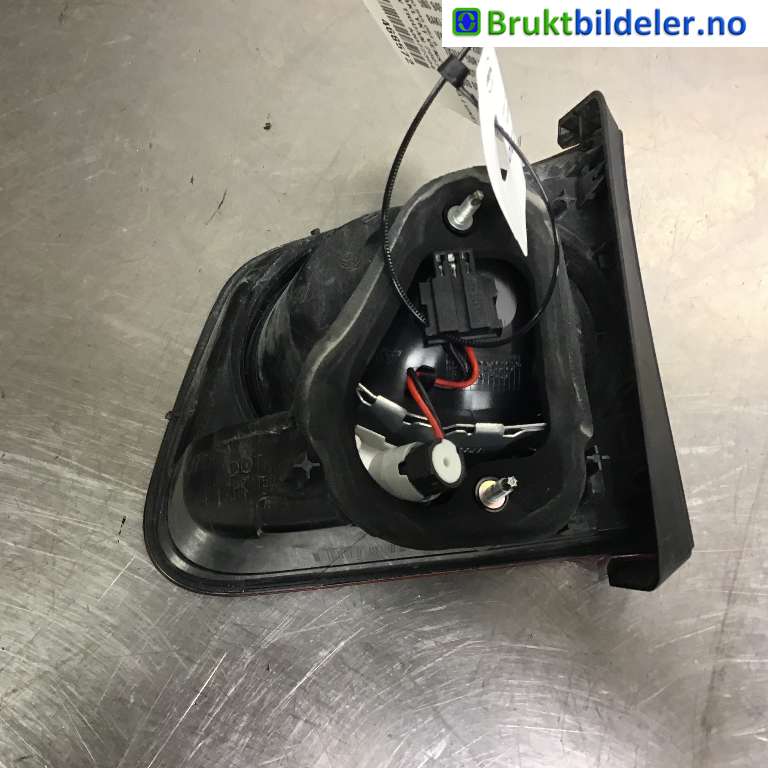 Baklykt venstre indre til VW Tiguan 2007-2011 (Type I, Fase 1) (VOLKSWAGEN|5N0 945 093 B|009 692-01 9337|)