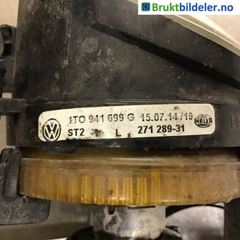 Tåkelykt venstre foran til VW Tiguan 2007-2011 (Type I, Fase 1)  (VOLKSWAGEN|1T0 941 699 G|271 289-31|)