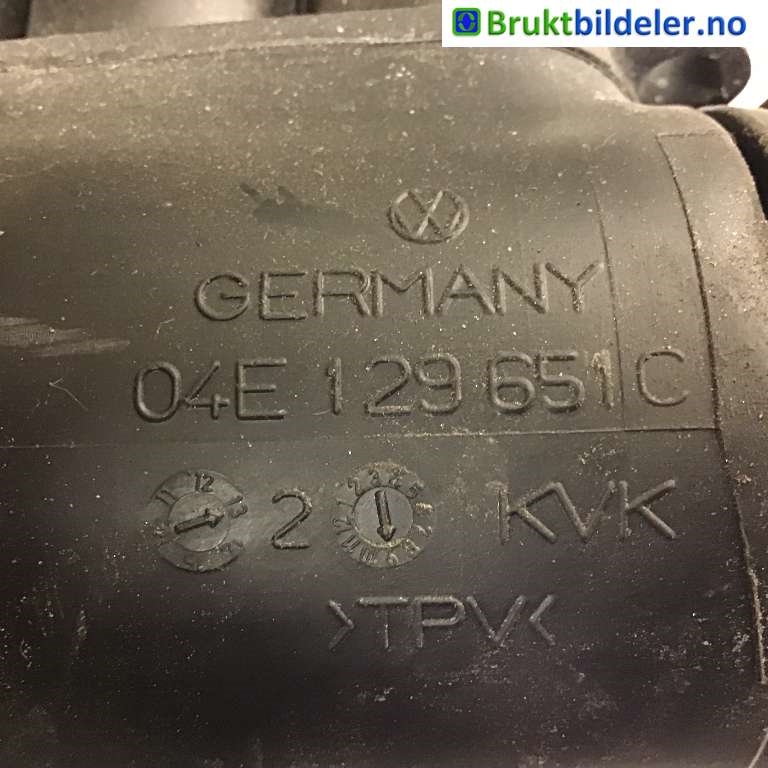 Luftslange innsug til VW Golf VII 2012-2017 (Fase 1)  (VOLKSWAGEN|04E 129 651 C|)