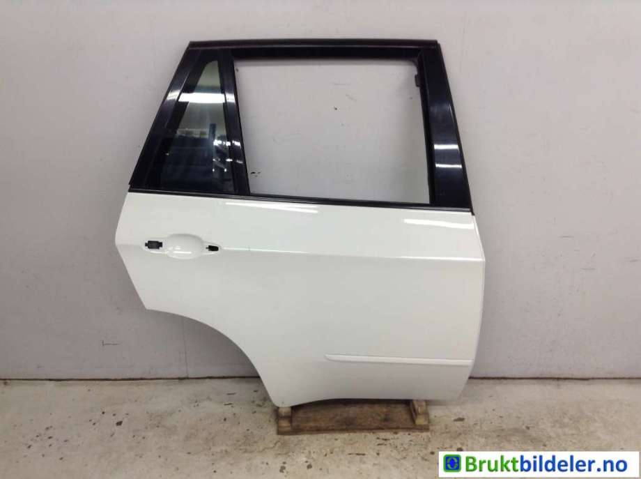 Dør høyre bak til BMW X5, 2007-2013 (E70) (E70) (BMW|41 52 7 261 482)