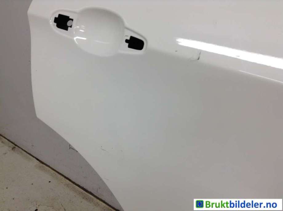 Dør høyre bak til BMW X5 2007-2013 (E70) (E70) (BMW|41 52 7 261 482|)
