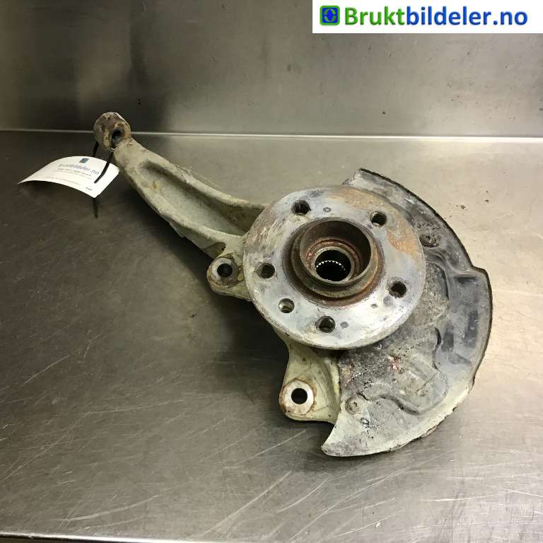 Hjulspindel venstre foran til VW Amarok, 2010-2016 (Type I, Fase 1)  (VOLKSWAGEN|2H0 407 257 E)