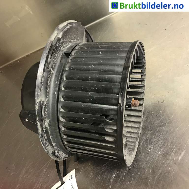 Varmeapparat motor til VW Touran, 2007-2010 (Type I, Fase 2)  (VOLKSWAGEN|1K1 819 015 C)