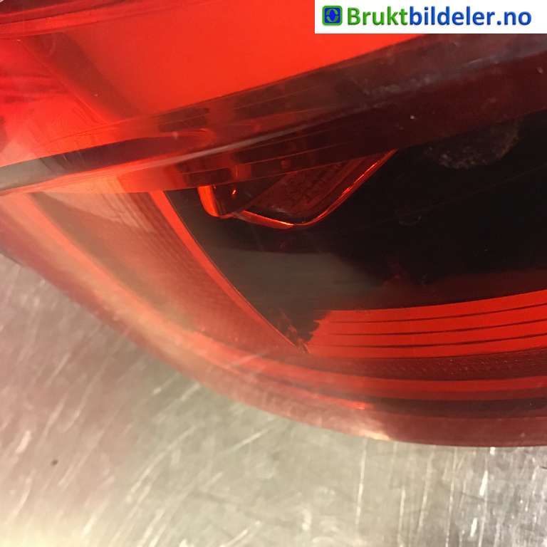 Baklykt venstre til VW Golf VII 2012-2017 (Fase 1)  (VOLKSWAGEN|5G9 945 095 D|L90055984|)