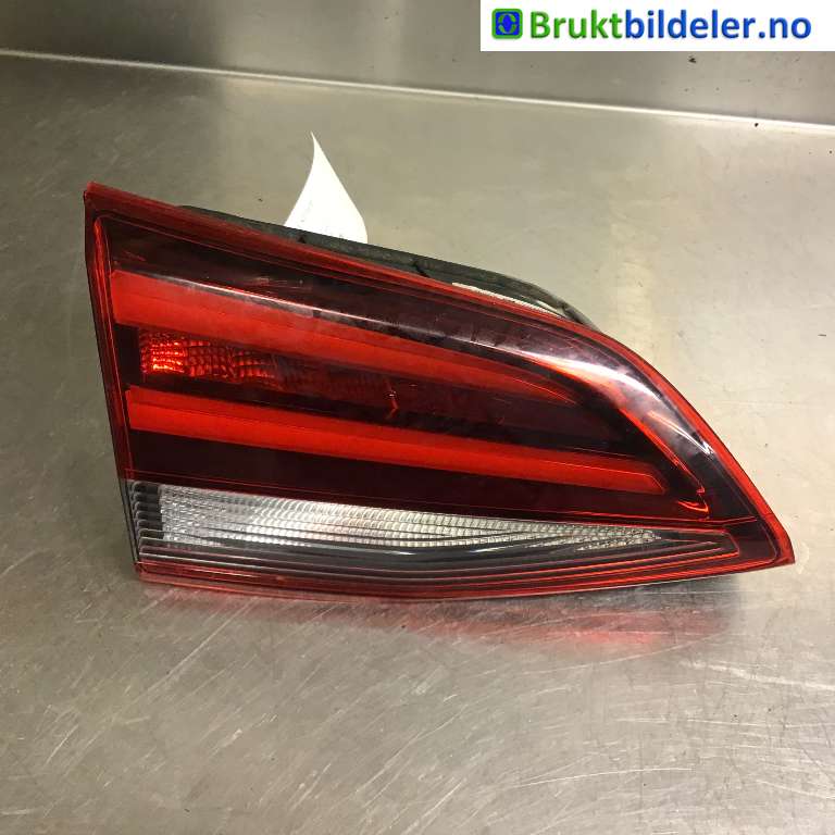 Baklykt venstre indre til Opel Astra K, 2015-->>  (OPEL|39032040)