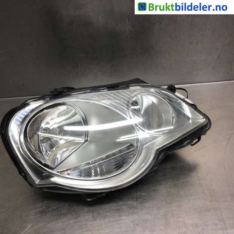 Frontlykt høyre halogen til VW Polo, 2005-2009 (Type IV, Fase 2) (VOLKSWAGEN|6Q1 941 008 AQ)