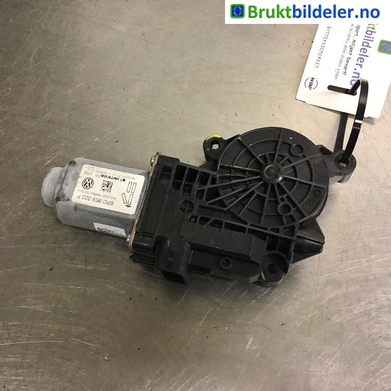 Ruteheis høyre foran til VW Amarok, 2010-2016 (Type I, Fase 1)  (VOLKSWAGEN|6R0 959 802 P)