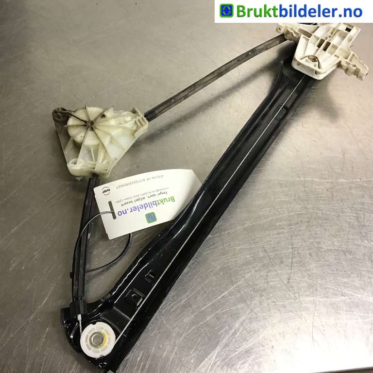 Ruteheis til VW Amarok, 2010-2016 (Type I, Fase 1)  (VOLKSWAGEN|2H7 839 402 C)