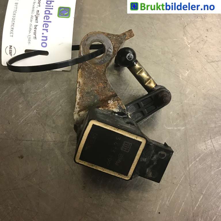 Sensor nivå til BMW X3 2003-2006 (Fase 1) (E83) (E83) (BMW|37 14 6 784 697||3 413 199)