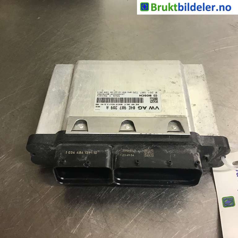 Styreenhet motor til VW Golf VII 2012-2017 (Fase 1)  (VOLKSWAGEN|04E 907 309 A|0 261 S07 726|)