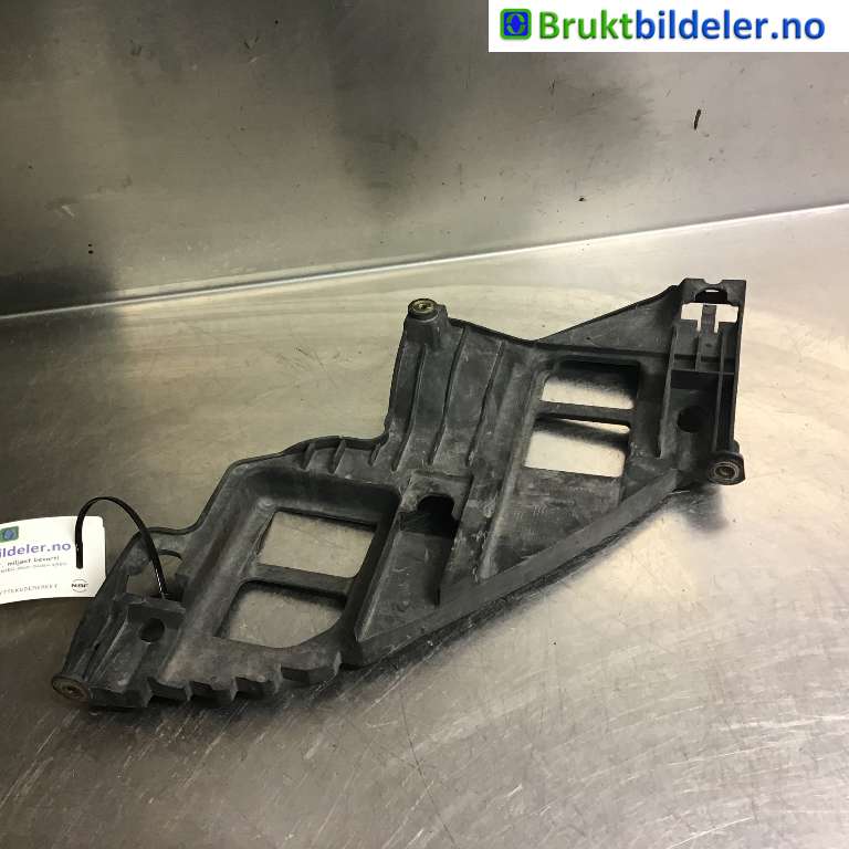 Frontlyktehus til VW Golf VI, 2008-2012 (VOLKSWAGEN|5K0 807 227 A)