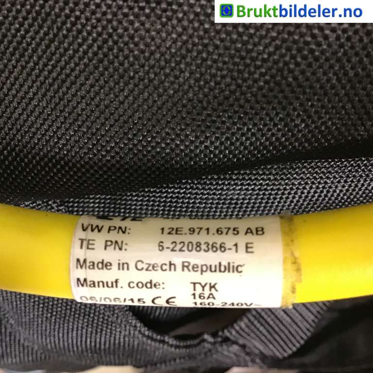 Batterilader kabel til VW e-Golf 2014-2017 (Fase 1)  (VOLKSWAGEN|12E 971 675 AB|6-2208366-1 E|)