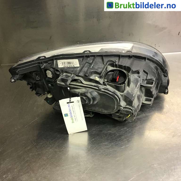 Frontlykt venstre xenon til Volvo S60 2014-2019 (Type II, Fase 2) (VOLVO|31420108|)