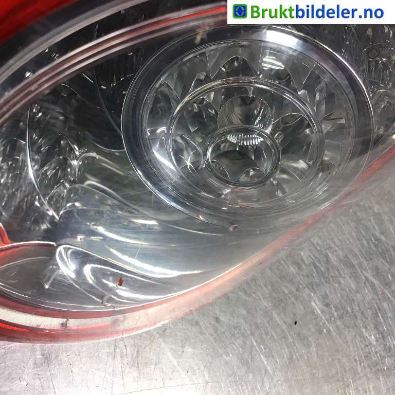 Baklykt høyre til VW Jetta 2005-2010  (VOLKSWAGEN|1K5 945 096 G|)