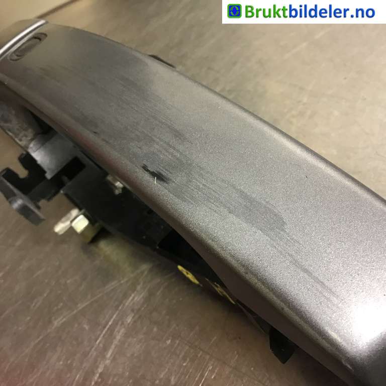 Dørhåndtak utv høyre bak til Land Rover Range Rover Sport 2005-2013  (LAND-ROVER|LR018297|920 146-101|AH3224994DB)