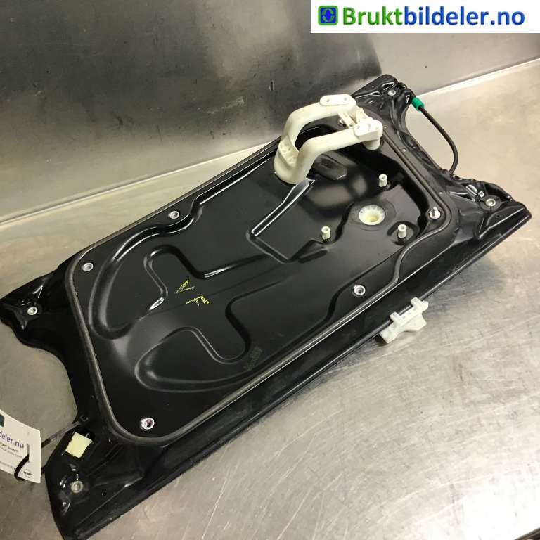Ruteheis til Land Rover Range Rover Sport, 2005-2013  (LAND-ROVER|LR013867)