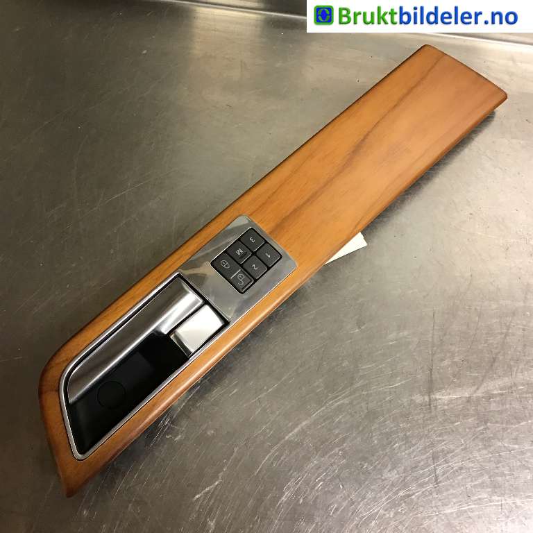 Dørhåndtak inv venstre til Land Rover Range Rover Sport 2005-2013 (LAND-ROVER|LR020246|LR013942/AH2214776BA|AH2222601AB)
