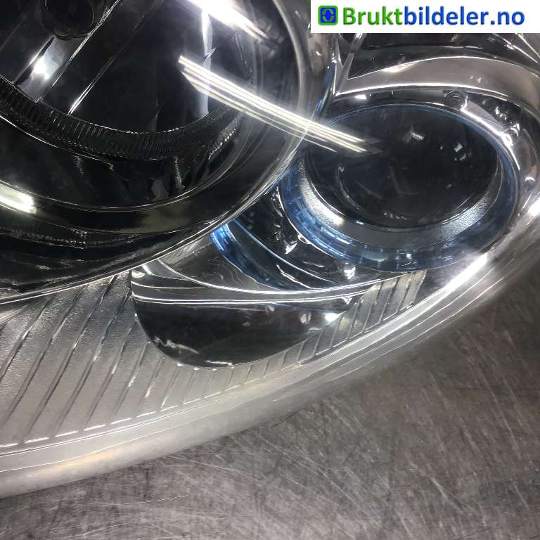 Frontlykt venstre halogen til Hyundai i30 2007-2012 (Type I)  (HYUNDAI|92101-2L120|)
