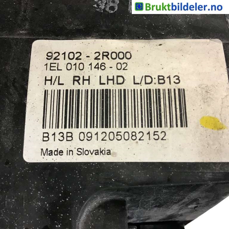 Frontlykt høyre halogen til Hyundai i30 2007-2012 (Type I)  (Hyundai I30|92102-2R000|1EL 010 146-02|)