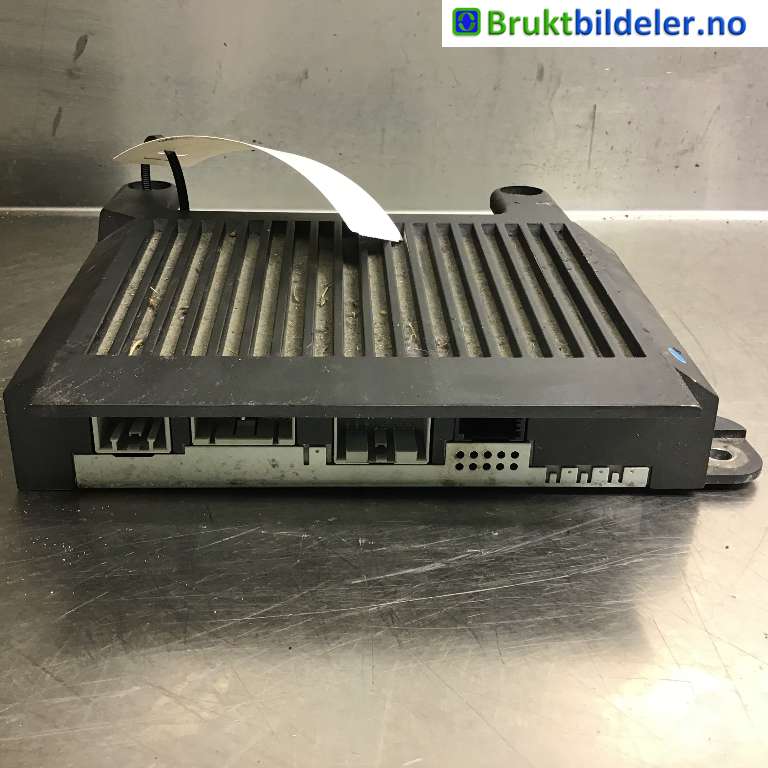 Bilstereo forsterker til Volvo V70 2007-2013 (Type III, Fase 1)  (VOLVO|31215612||PMVE803A)
