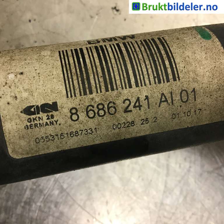 Drivaksel venstre bak til BMW 5-Serie 2017-->> (G30/G31) (G30/G31) (BMW 530E IPERFORMANCE|33 20 8 686 241|)
