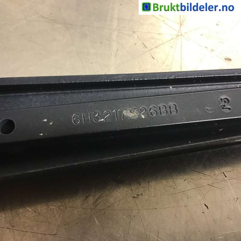 Viskerarmer frontrute til Land Rover Range Rover Sport 2005-2013  (LAND-ROVER|LR009806|T729F|6H3217526BB)