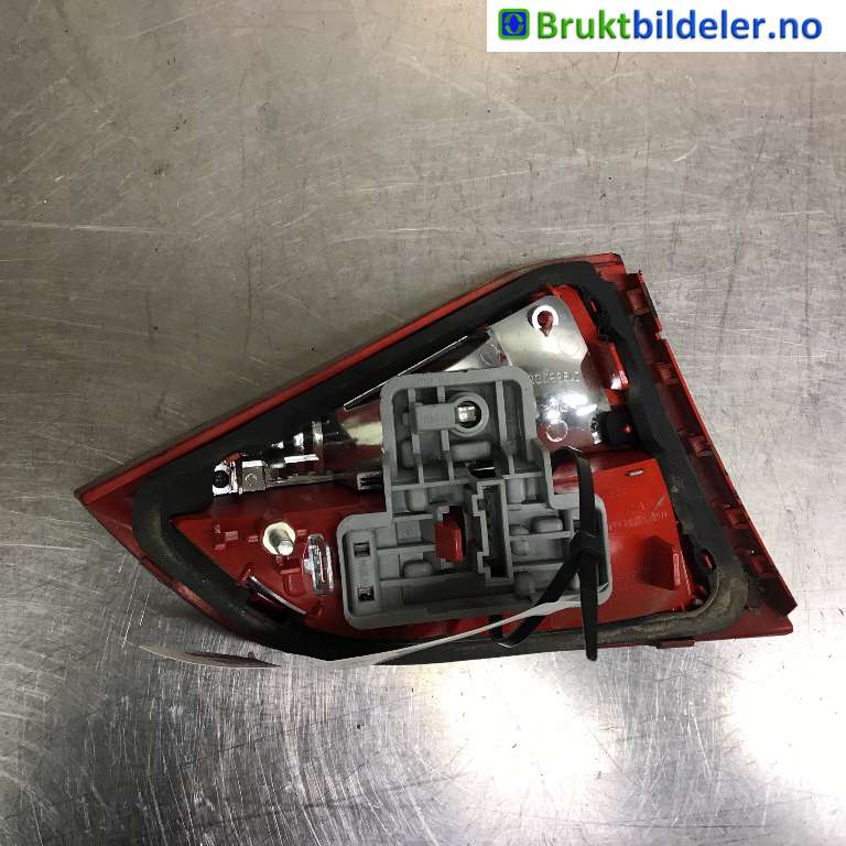 Baklykt høyre indre til Audi A4 2007-2014 (Type IV) (B8) (B8) (AUDI|8K9 945 094|)