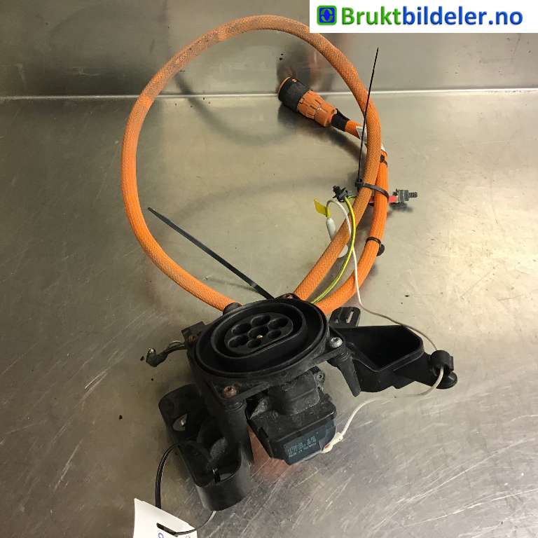 Diverse deler til BMW 3-Serie, 2018-->> (G20) (G20) (BMW|61 12 5 A1C B00)